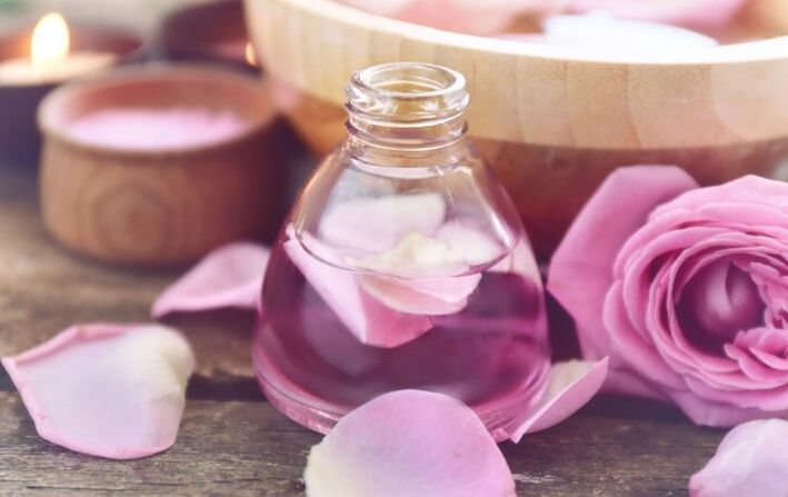 Lotion from petals rose